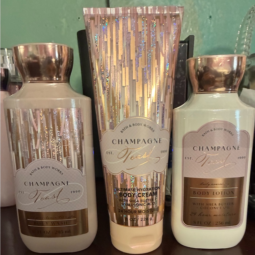Bath & Body Works Champagne Toast Lotion Wash + Body Cream 🆕 3 Pc - Picture 1 of 4